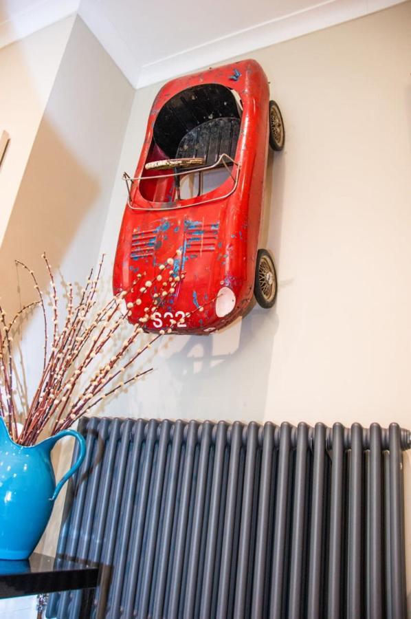 Appartement Unique 2 Bed In The Heart Of Bath With Parking Extérieur photo