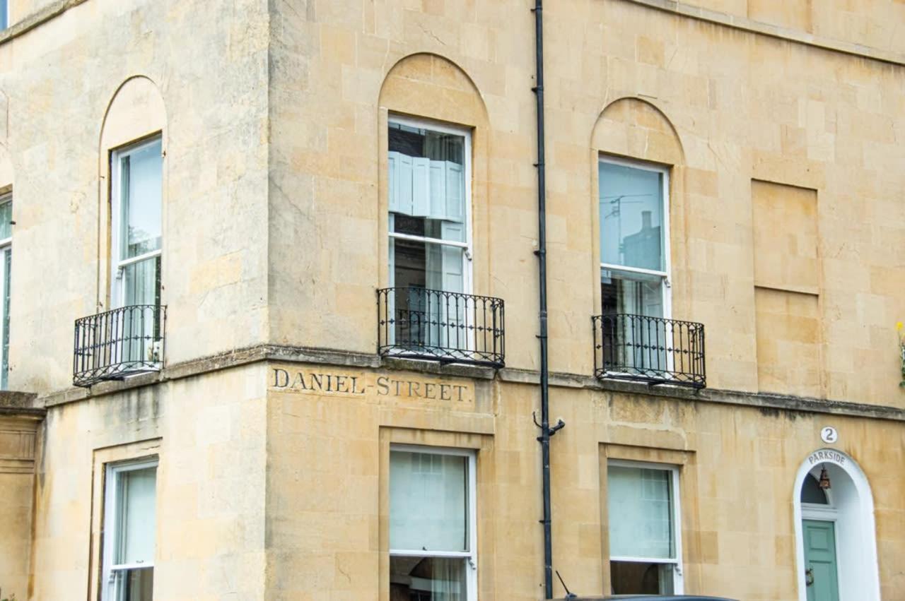 Appartement Unique 2 Bed In The Heart Of Bath With Parking Extérieur photo